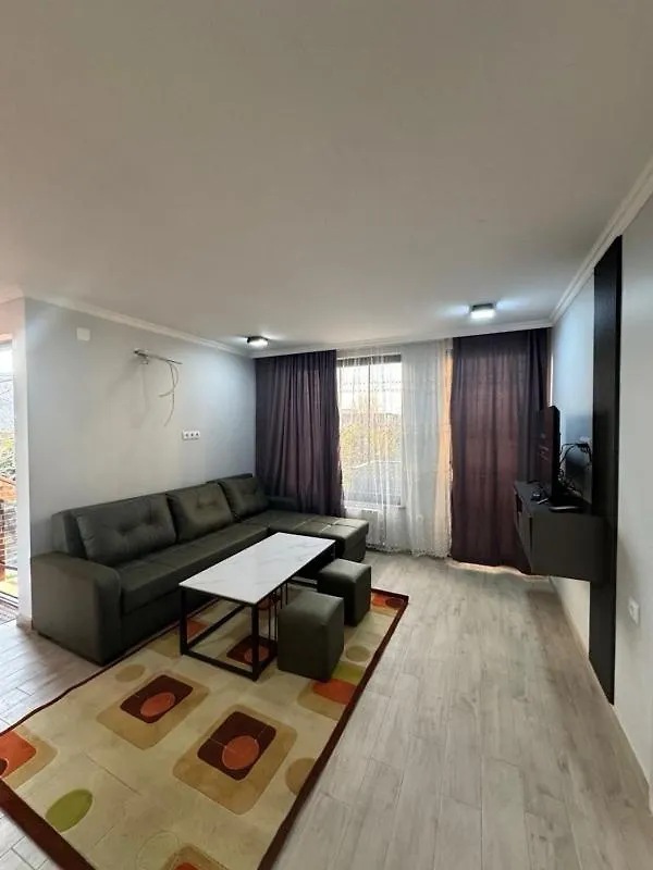 Orion Cottage Batumi 0*,